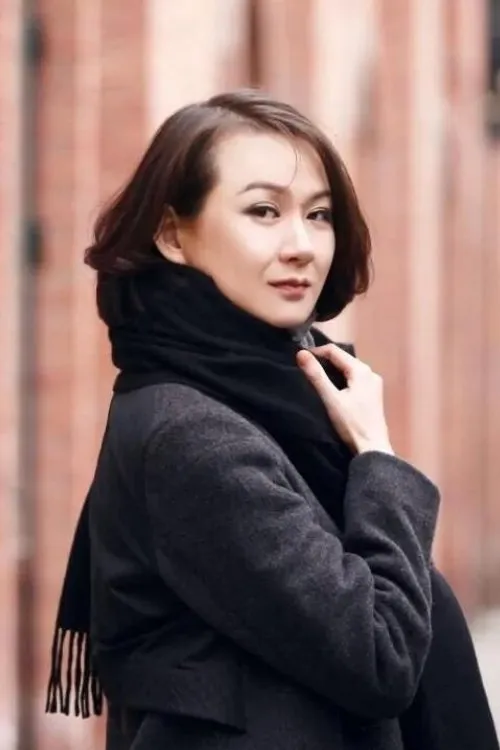 Fangling Huang — personaje: ???