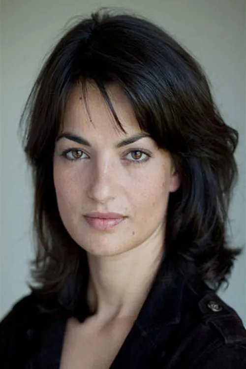 Fanny Gilles interpretando a La sœur de Laurent