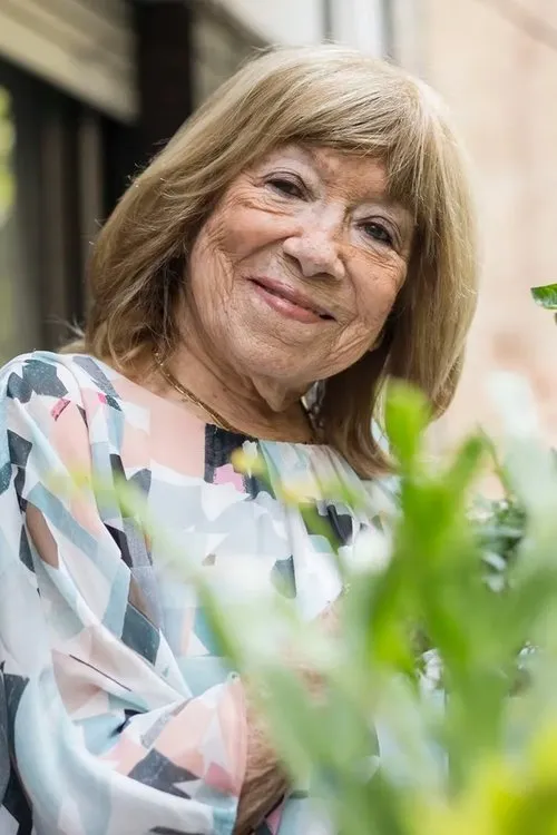 Lucas Mirvois ha trabajado con Fanny Mandelbaum en 1 ocasiones