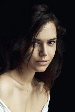 Marine Renoir ha trabajado con Fanny Piot en 1 ocasiones