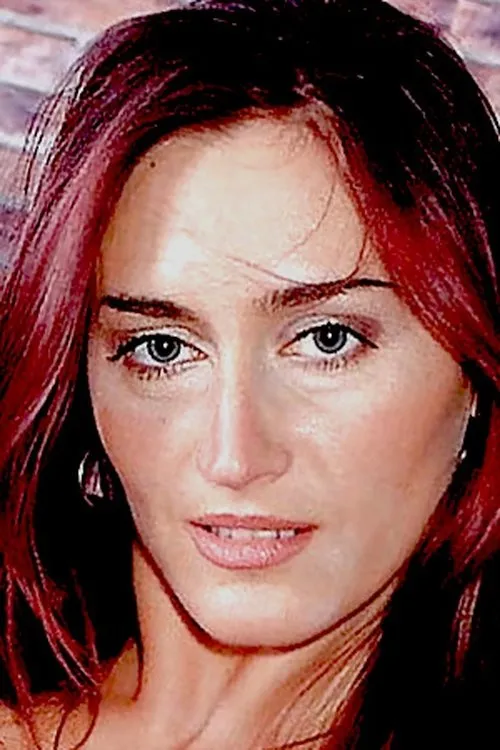 Fanny Steel interpretando a