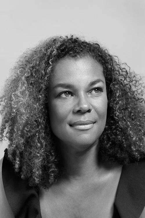 Iris Amber Stenger ha trabajado con Farida van den Stoom en 1 ocasiones