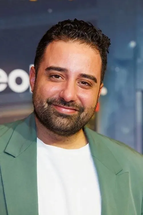 Tarik Moree ha trabajado con Farja Farvardin en 1 ocasiones