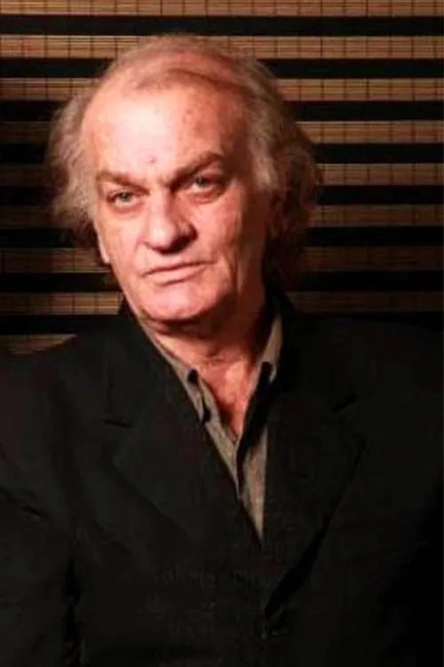 Parvaneh Massoumi ha trabajado con Fathali Oveisi en 1 ocasiones