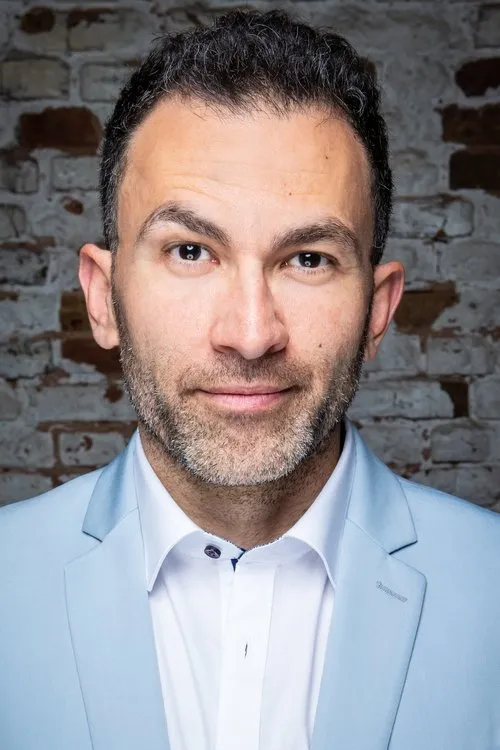 Fatih Cevikkollu interpretando a Pfleger