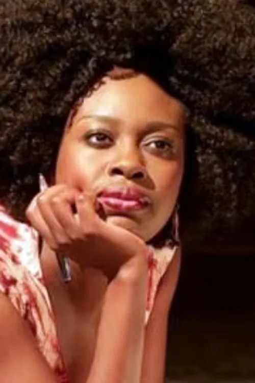 Grégoire Isvarine ha trabajado con Fatoumata Ouedraogo Camus en 1 ocasiones