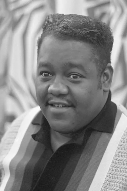 Fats Domino interpretando a