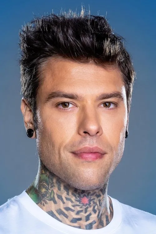 Fedez interpretando a Self