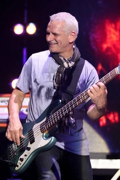 Jamie Winchester ha trabajado con Fekete Tibor en 1 ocasiones