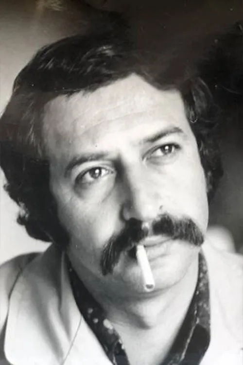 Felipe Cazals interpretando a 