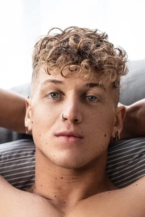 Joseph Castlian ha trabajado con Felix Fox en 1 ocasiones