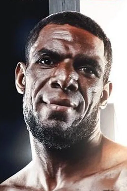 Felix Valera interpretando a Self