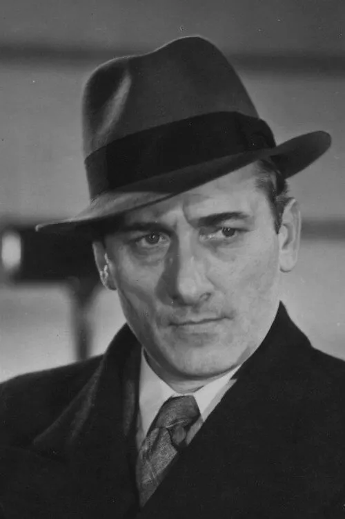 Lucien Bryonne ha trabajado con Fernand Flament en 2 ocasiones