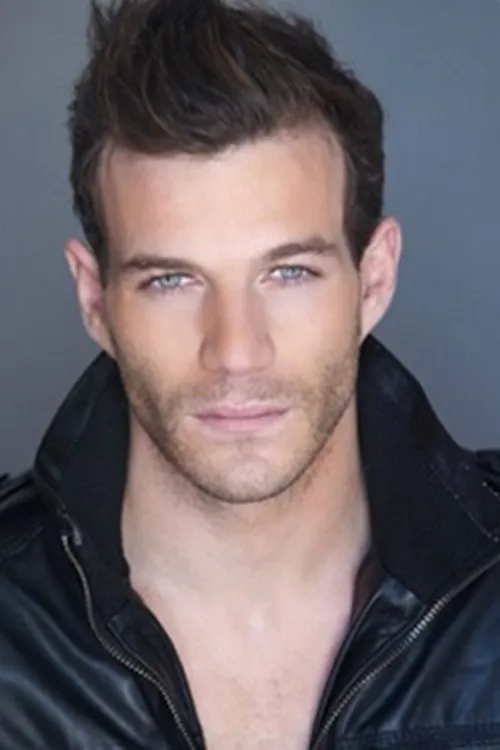 Fernando Cermeño interpretando a