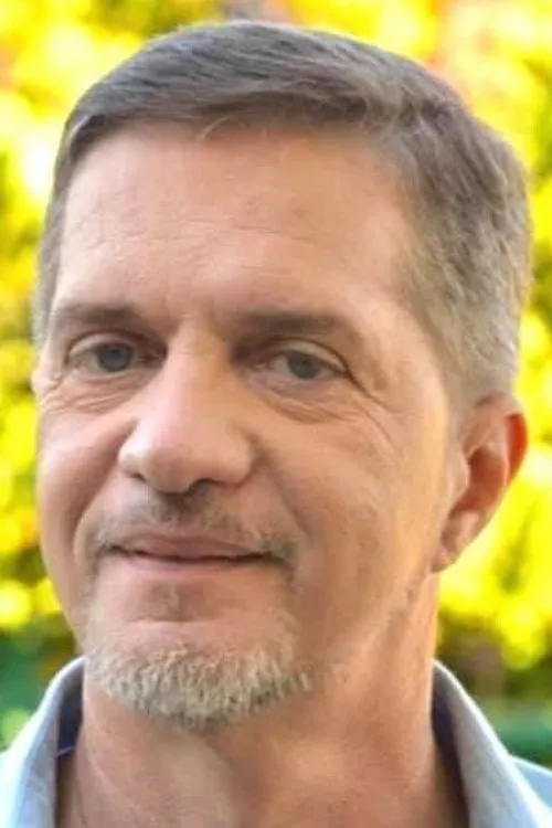 Fernando Echevarría en su biografía y filmografía