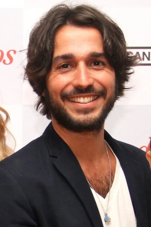 Juliana Luna ha trabajado con Fernando São Thiago en 1 ocasiones