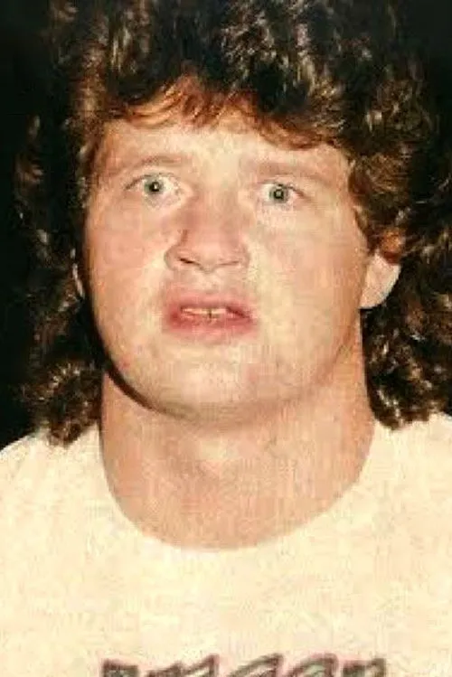 Hiroshi Ueda ha trabajado con Ferrin Barr Jr. en 1 ocasiones