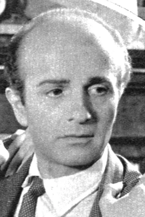 Richard Dunne ha trabajado con Ferruccio Fregonese en 2 ocasiones