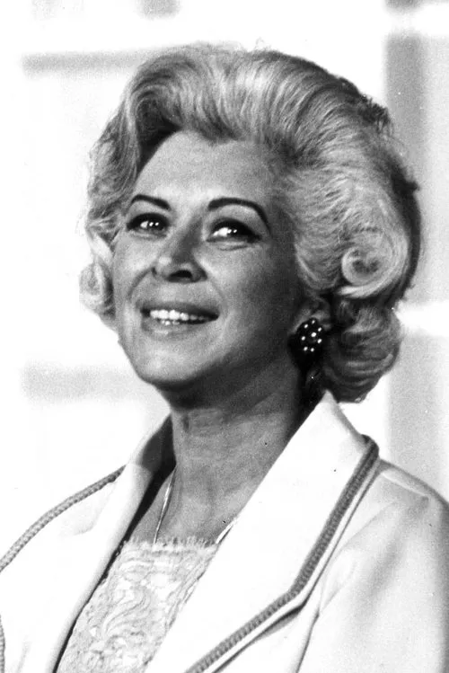 Fien Berghegge — personaje: Janet