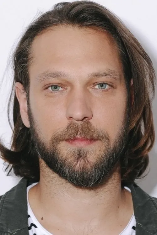 Nikola Kumev ha trabajado con Filip Trajkovikj en 1 ocasiones