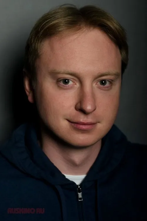 ????? ???????? ha trabajado con Filipp Bazhin en 1 ocasiones