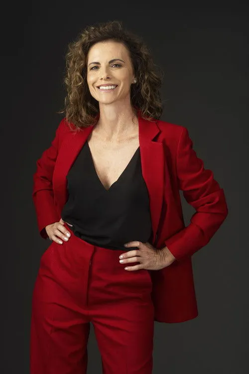 Fina López López en su biografía y filmografía