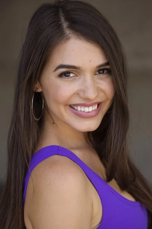 Flavia Watson interpretando a Zoe