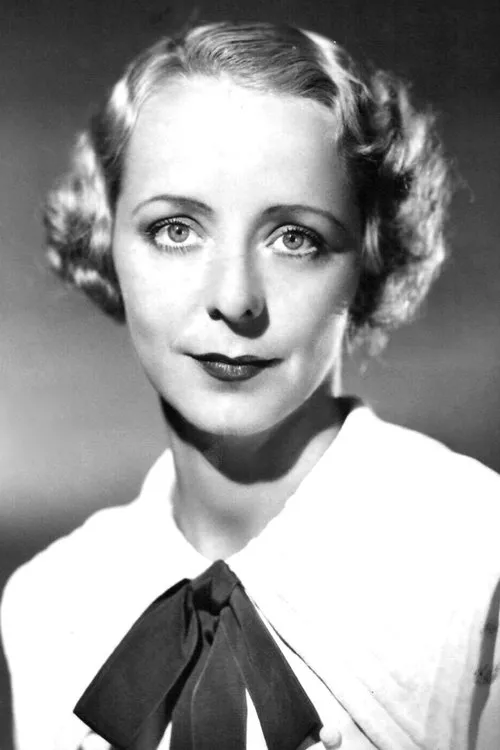 Florence Lake interpretando a Martha