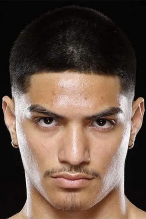 Floyd Diaz interpretando a Self