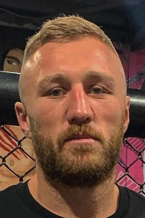 Adrian Rodriguez ha trabajado con Floyd Masson en 1 ocasiones