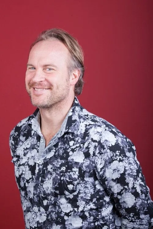 Sophie Dingenout ha trabajado con Folmer Overdiep en 1 ocasiones