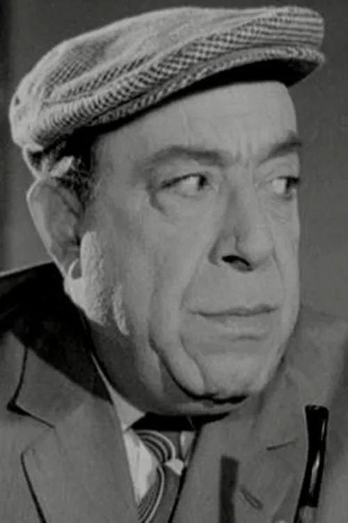 ????? T?ßa??? ha trabajado con Fragiskos Manellis en 3 ocasiones