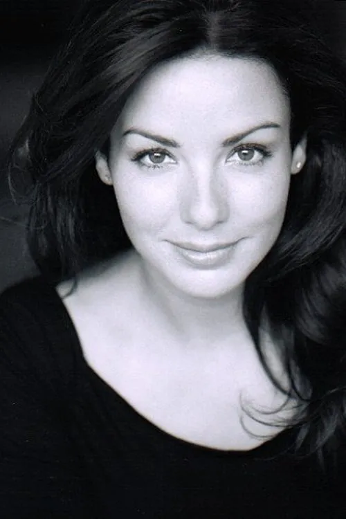 France Viens interpretando a Jackie