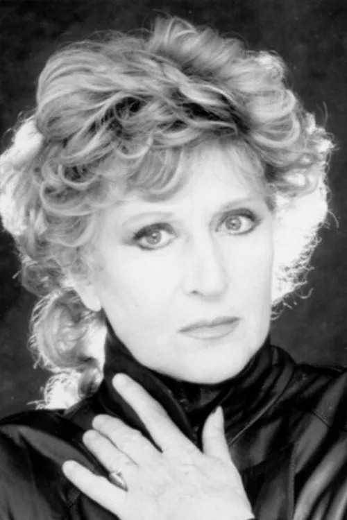 Francesca Benedetti interpretando a Amalia Cavicchioni