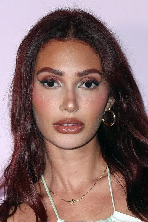 Francesca Farago interpretando a Self