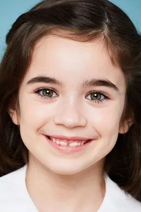 Elliott James ha trabajado con Francesca Lombardo en 1 ocasiones