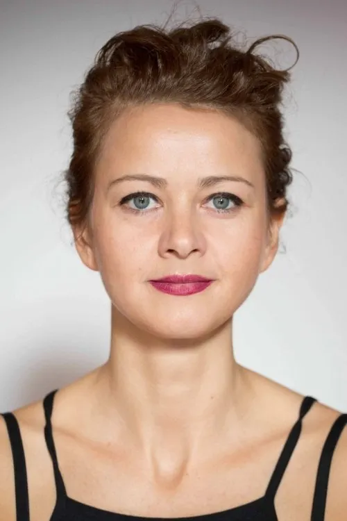 Francesca Tomassoni interpretando a Badante