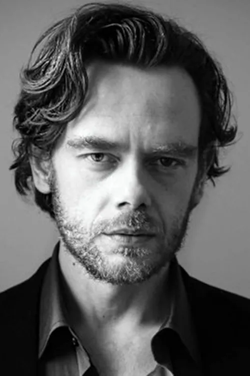 Amir Ati ha trabajado con Francesco Grifoni en 1 ocasiones