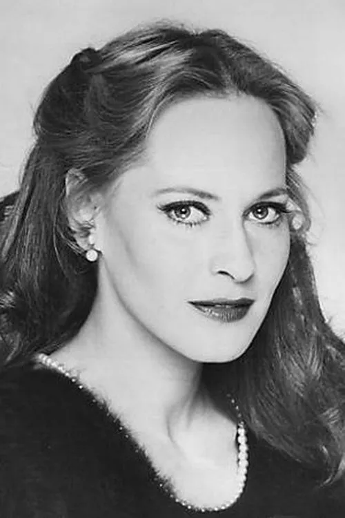 Francine Tacker en su biografía y filmografía