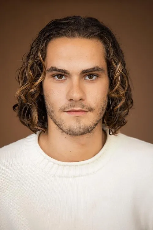 Francisco Monteiro Lopes interpretando a Guilherme