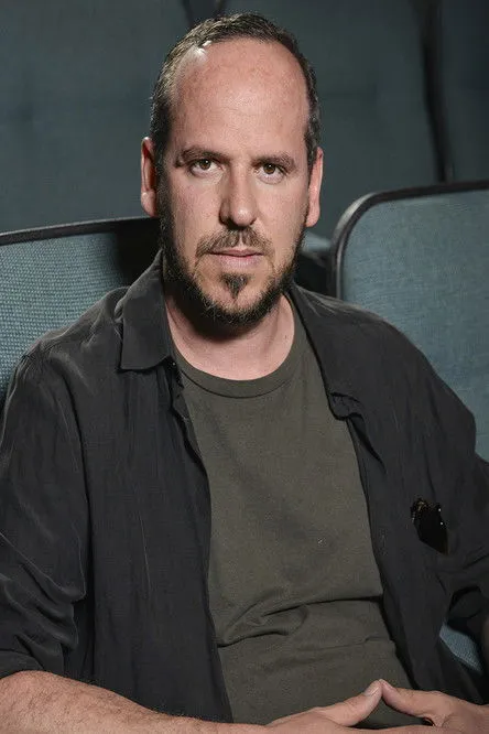 Francisco Pérez Laguna interpretando a Mauricio Beccar Varela