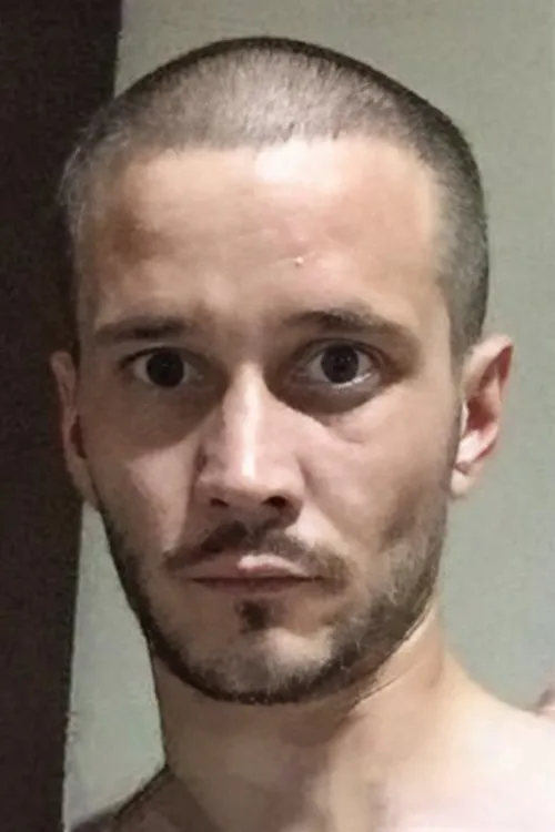 Francisco Rodriguez interpretando a Self