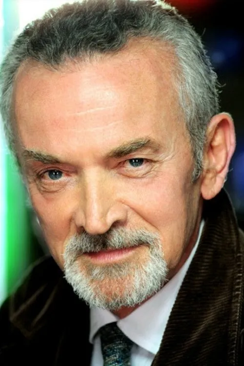 Franco Olivero interpretando a Giulio Cerulli