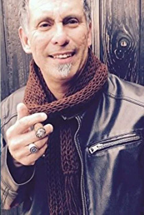 L. Christian Mixon ha trabajado con Francois Larosa en 1 ocasiones