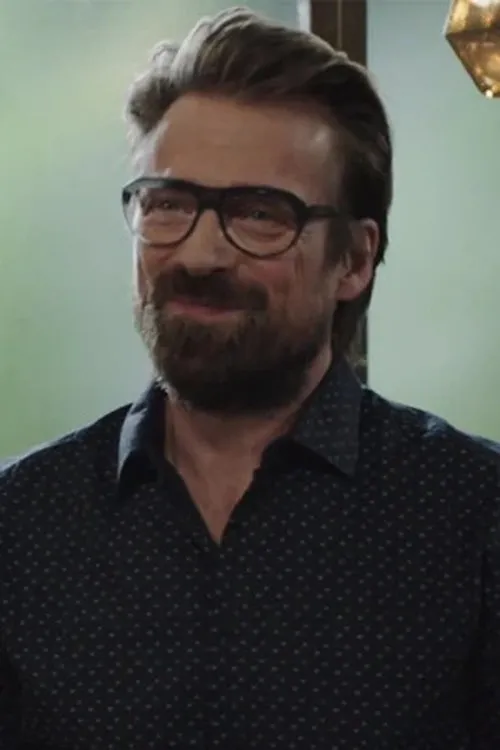 Frank Dierens interpretando a Floris