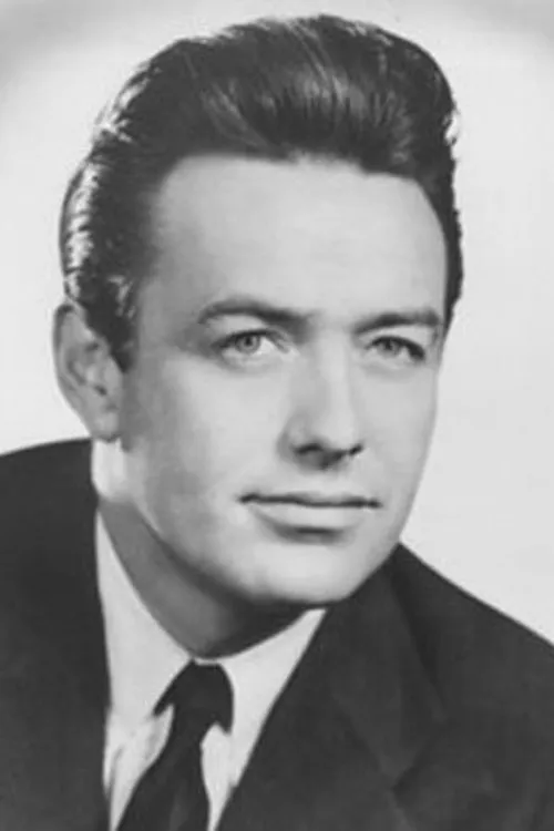 Frank Maxwell — personaje: Detective Jergen