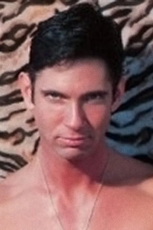 Frank Sterling interpretando a