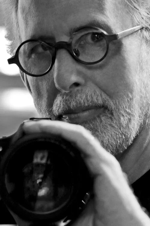 Frank Stiefel interpretando a Arnie Levine