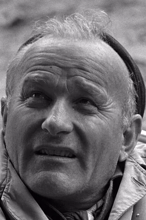 Franz Schnyder interpretando a Peter Munk