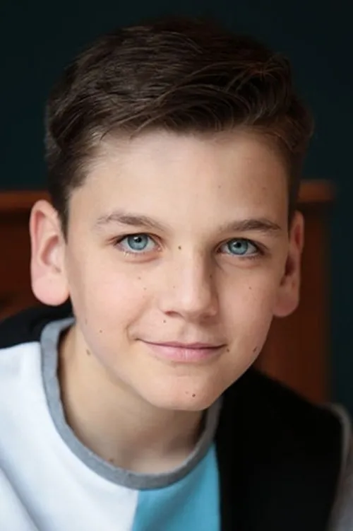 Fraser Kelly interpretando a Urban